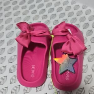 New! Pink Slides Size 2/3